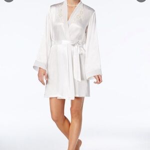 Línea Donatella midnight wrap robe white Sz S new